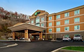 Holiday Inn Express And Suites Hazard By Ihg