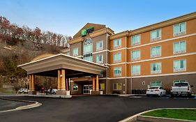 Holiday Inn Express And Suites Hazard By Ihg